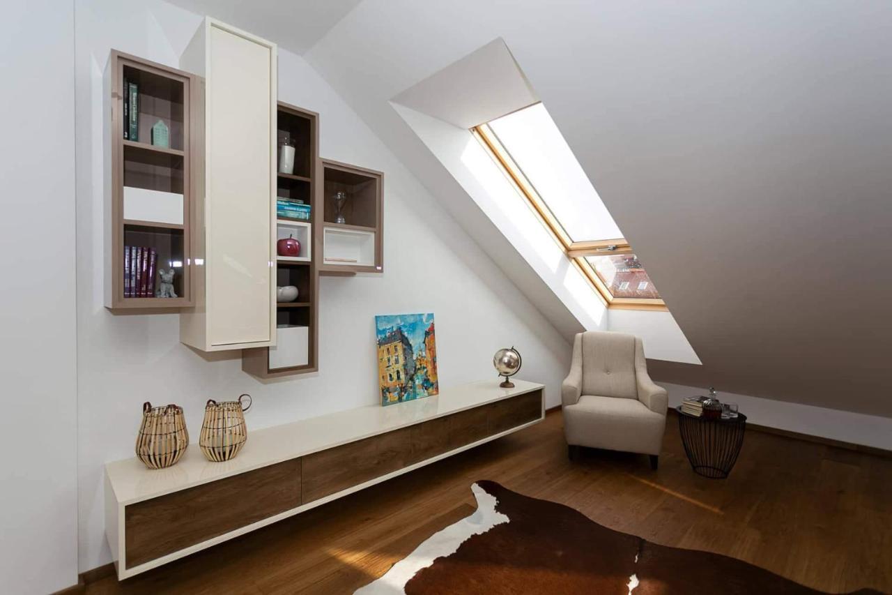 Bl - The Penthouse, 24Hr Self Check-In, 2 Bedrooms, Fireplace, Ac, Panoramic View From Main Balcony, 3-Minute Walk To City Center Banská Bystrica Exterior foto